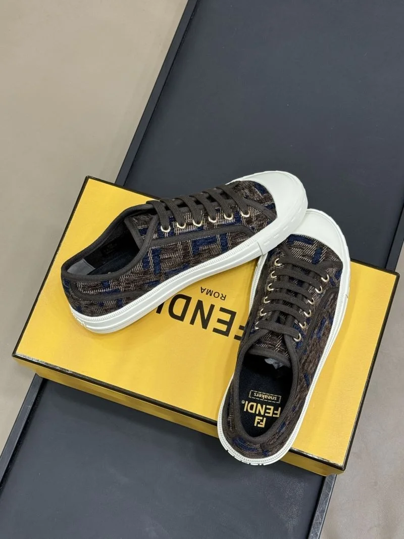 ComfortFit Fendi Low Shoes 23482