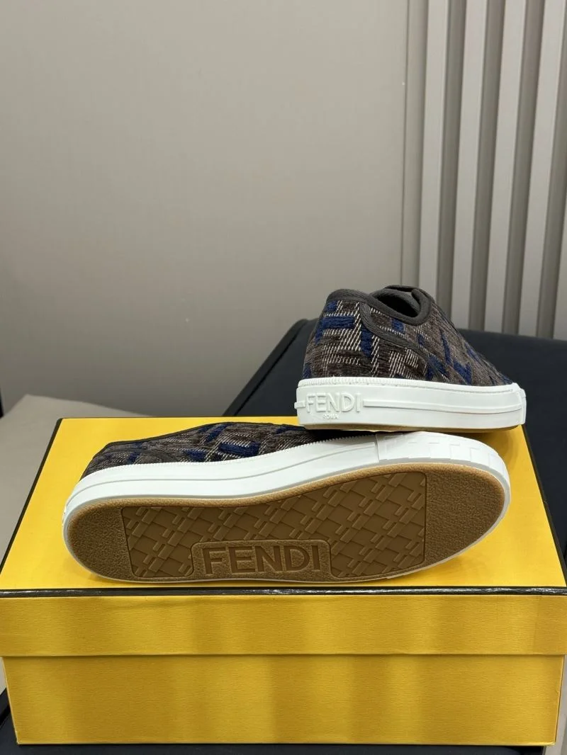 ComfortFit Fendi Low Shoes 23482