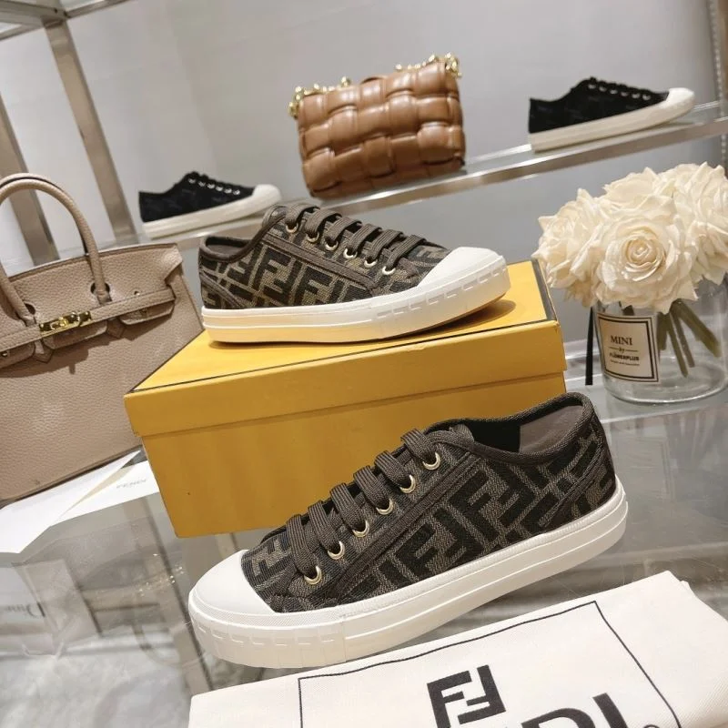 Flexible Fendi Low Shoes 23450