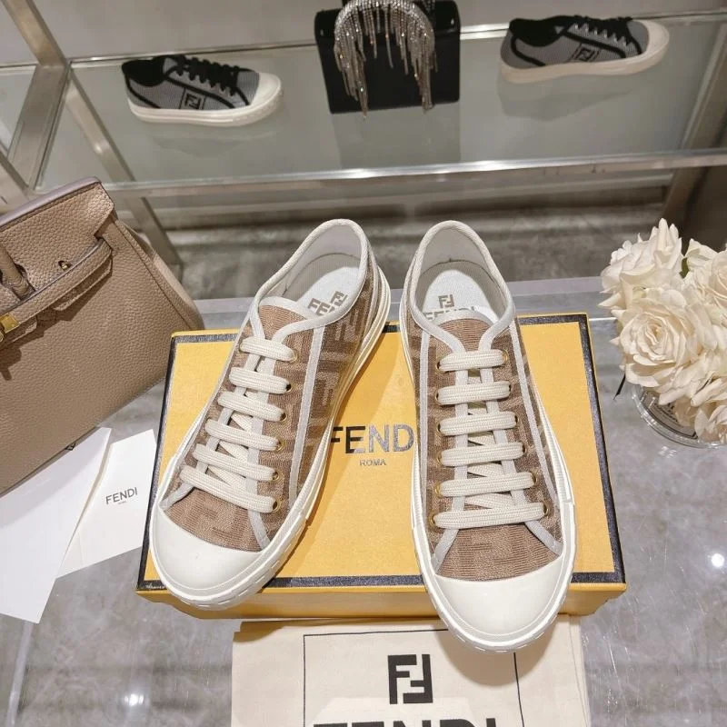 Fendi Low Shoes SoftTouch 23469