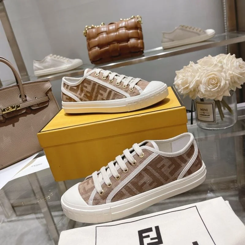 Fendi Low Shoes SoftTouch 23469