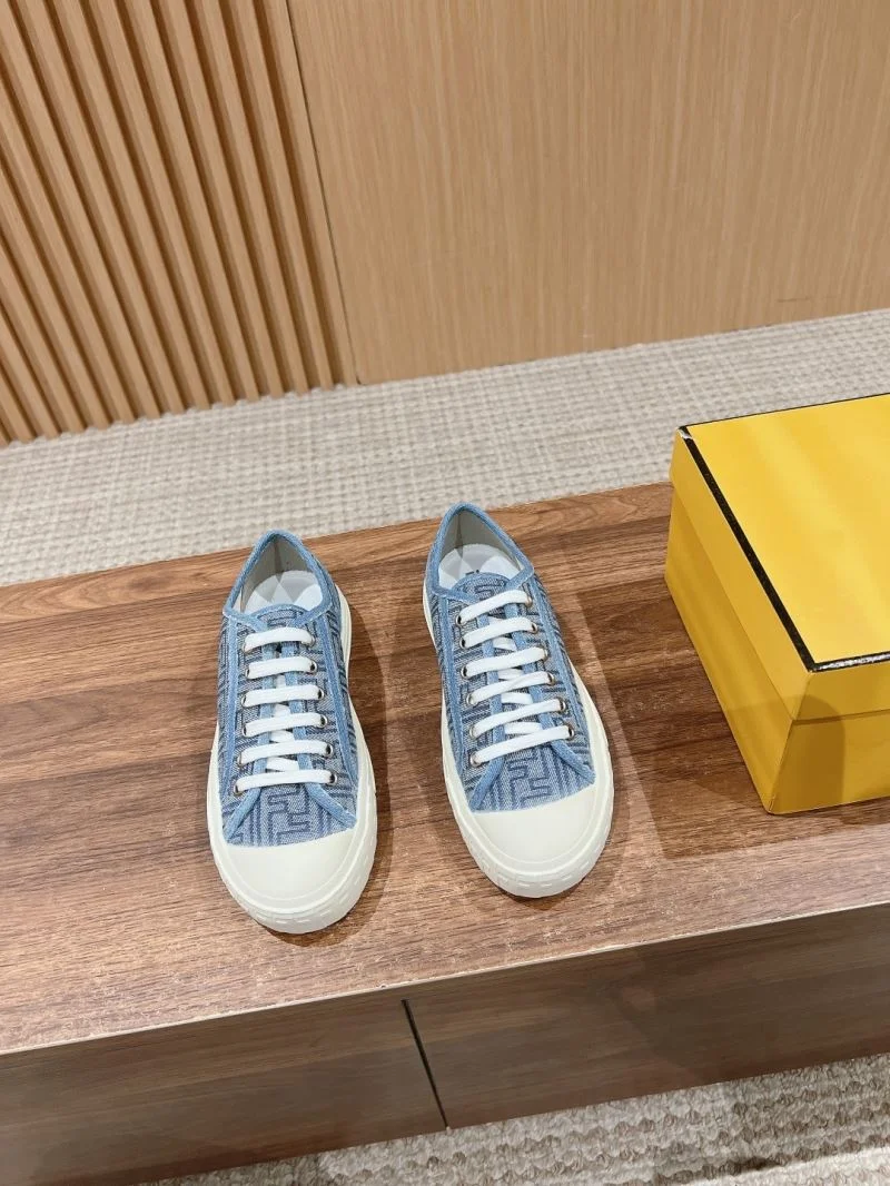Fendi Low Shoes Lightweight 23435