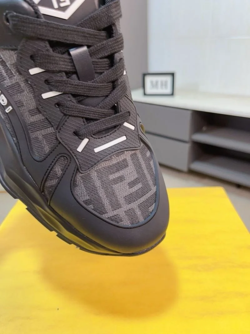 Fendi Low Shoes Casual 23701