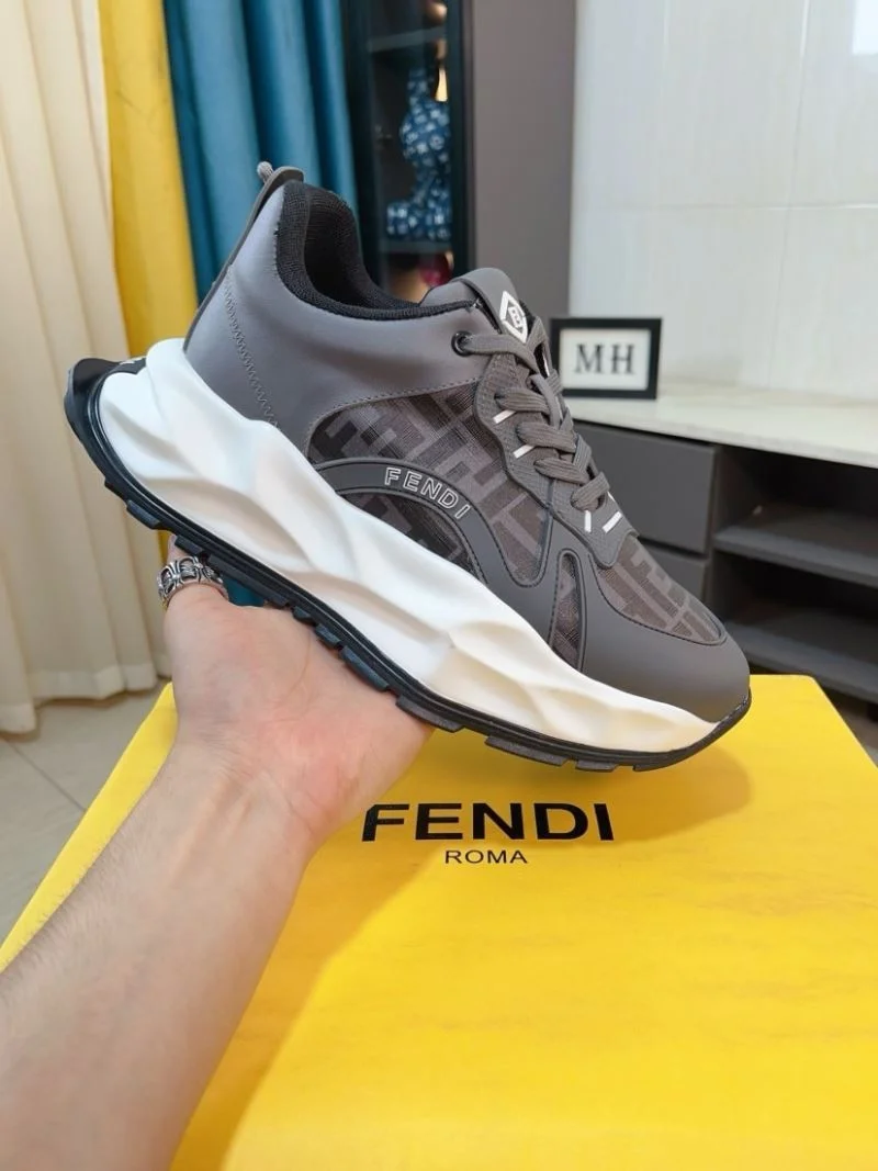Fendi Low Shoes Popular 23667