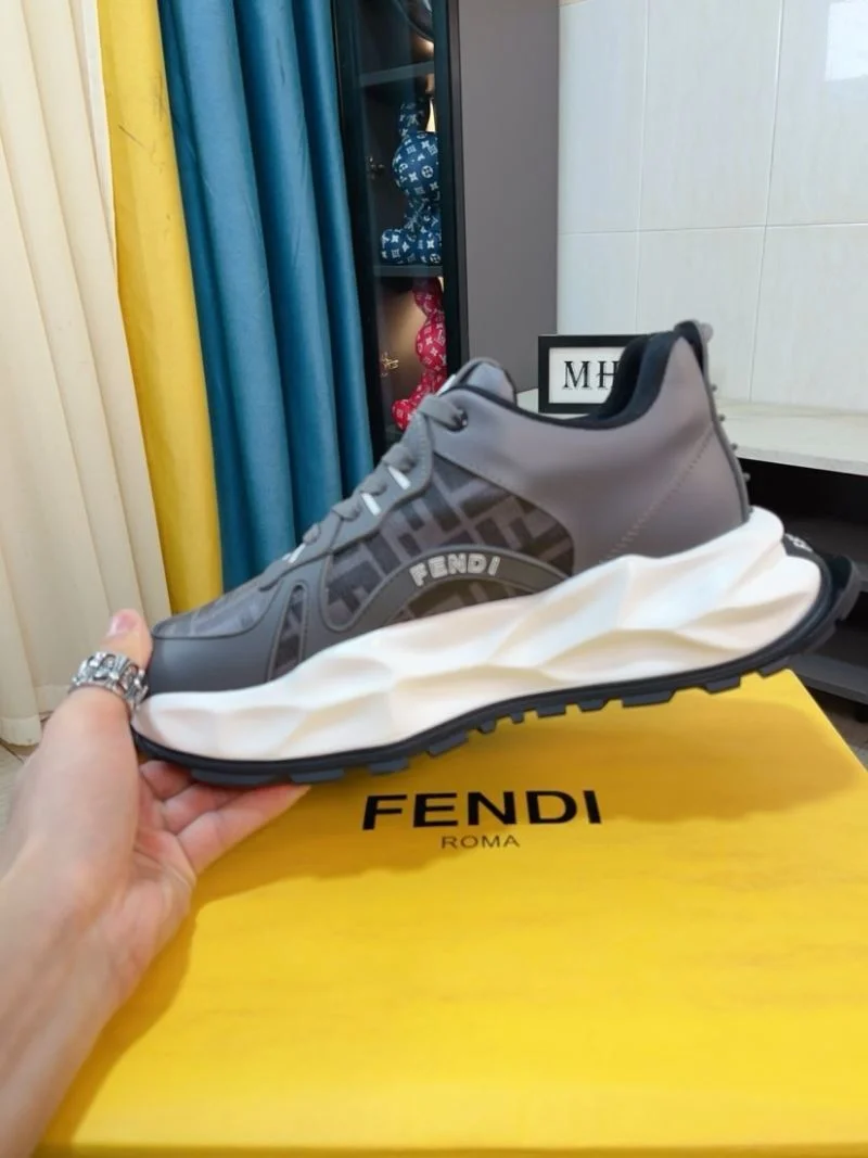 Fendi Low Shoes Popular 23667