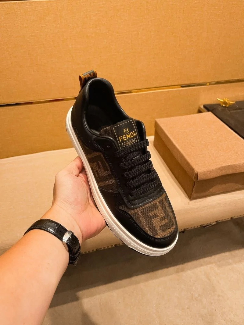 ComfortFit Fendi Low Shoes 23662