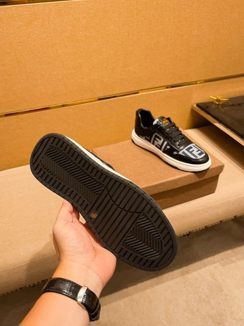 Fendi Low Shoes Unique 23669