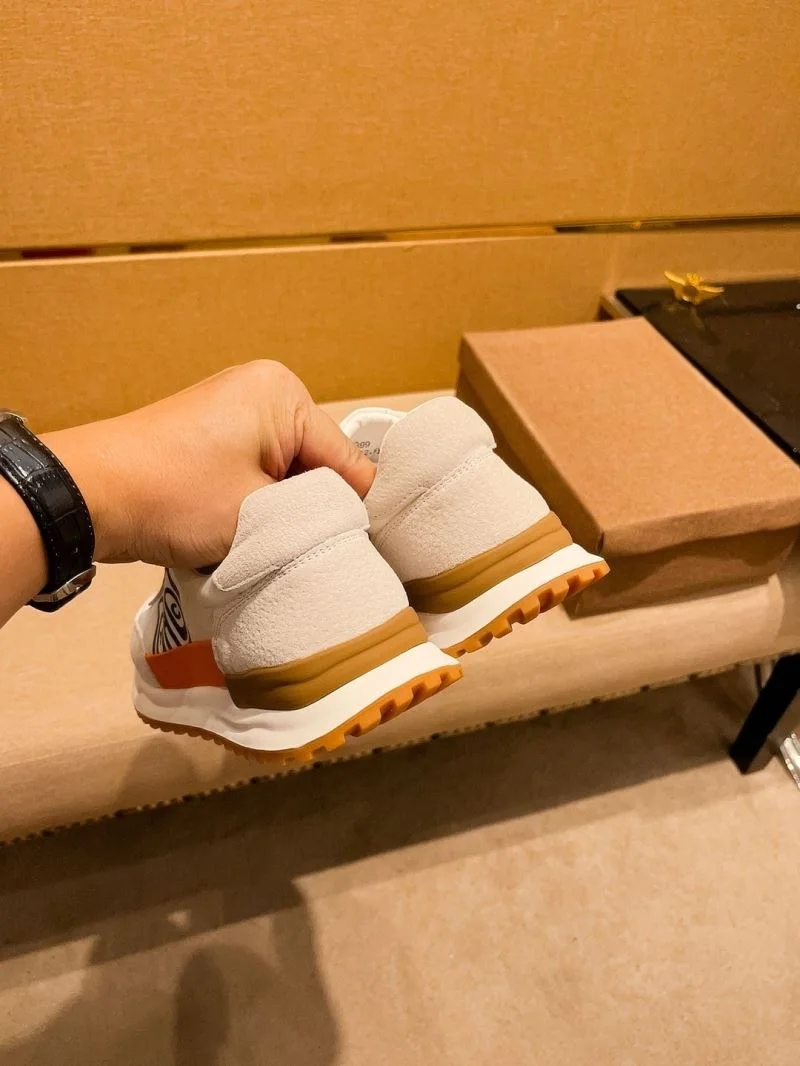 Durable Fendi Low Shoes 23659