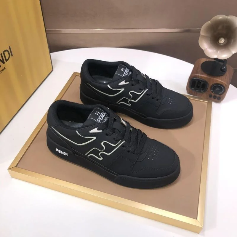 Fendi Low Shoes MultiPurpose 23702