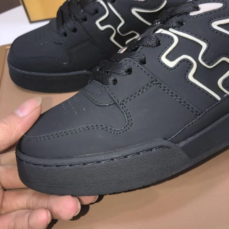 Fendi Low Shoes MultiPurpose 23702
