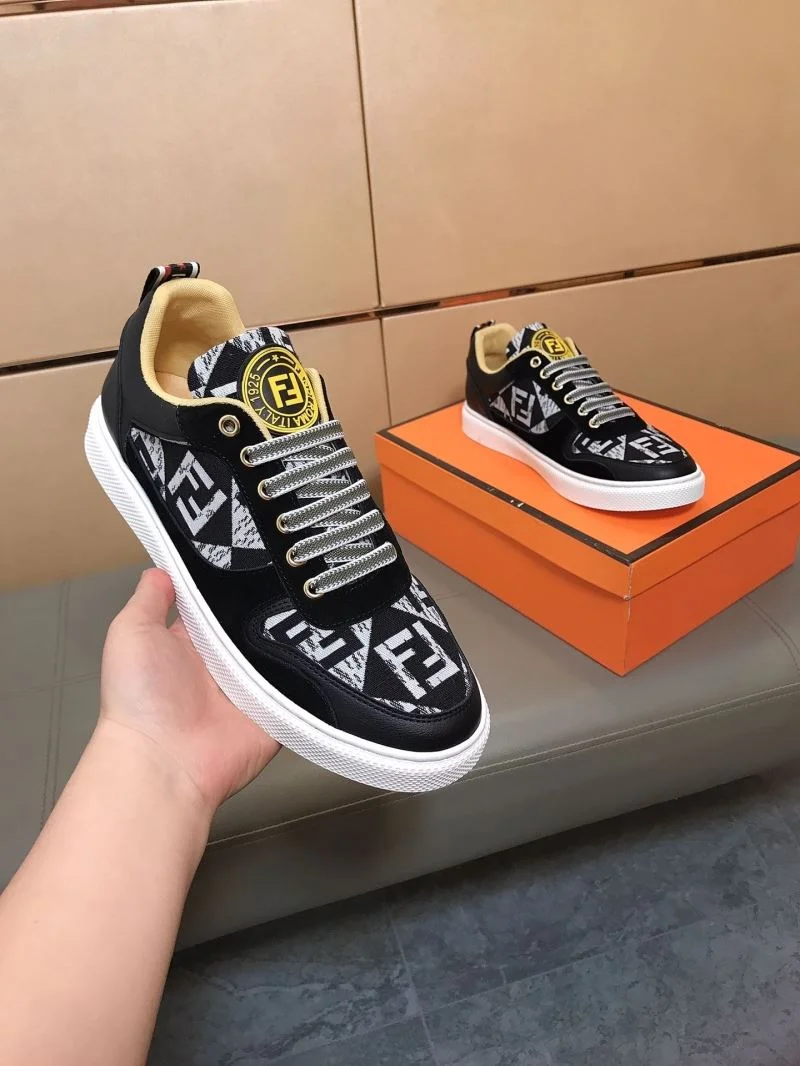 Fendi Low Shoes Original 23652