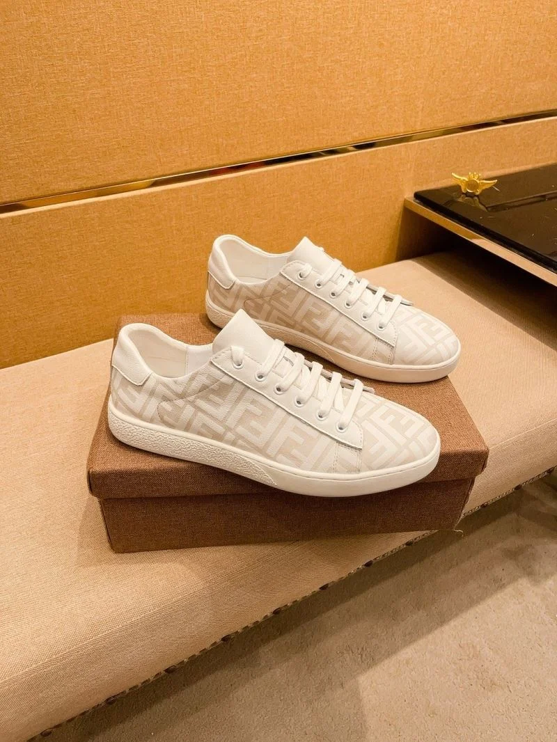 Fendi Low Shoes MoistureWicking 23657