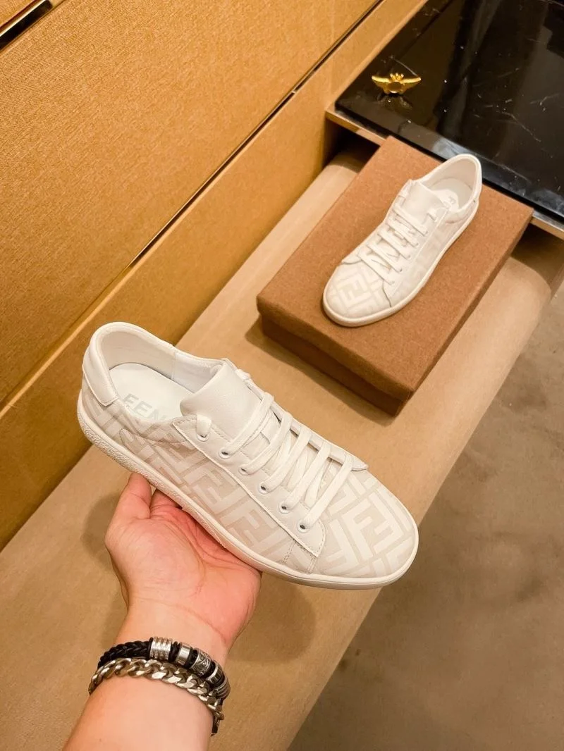 Fendi Low Shoes MoistureWicking 23657