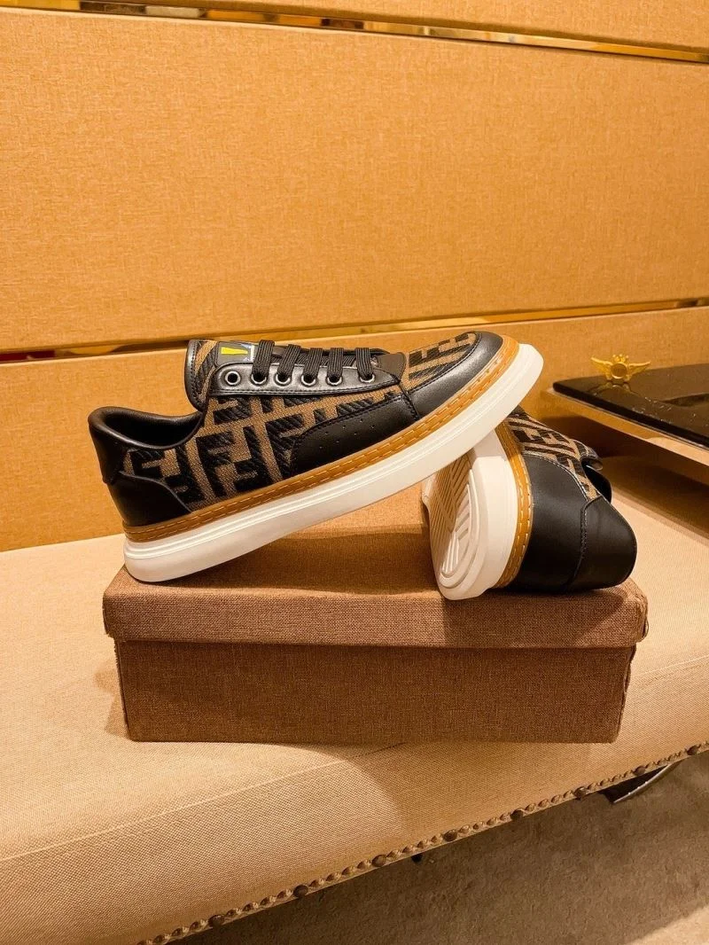 ComfortFit Fendi Low Shoes 23692