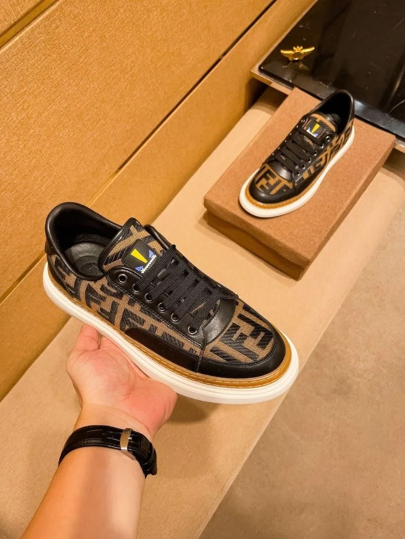 ComfortFit Fendi Low Shoes 23692