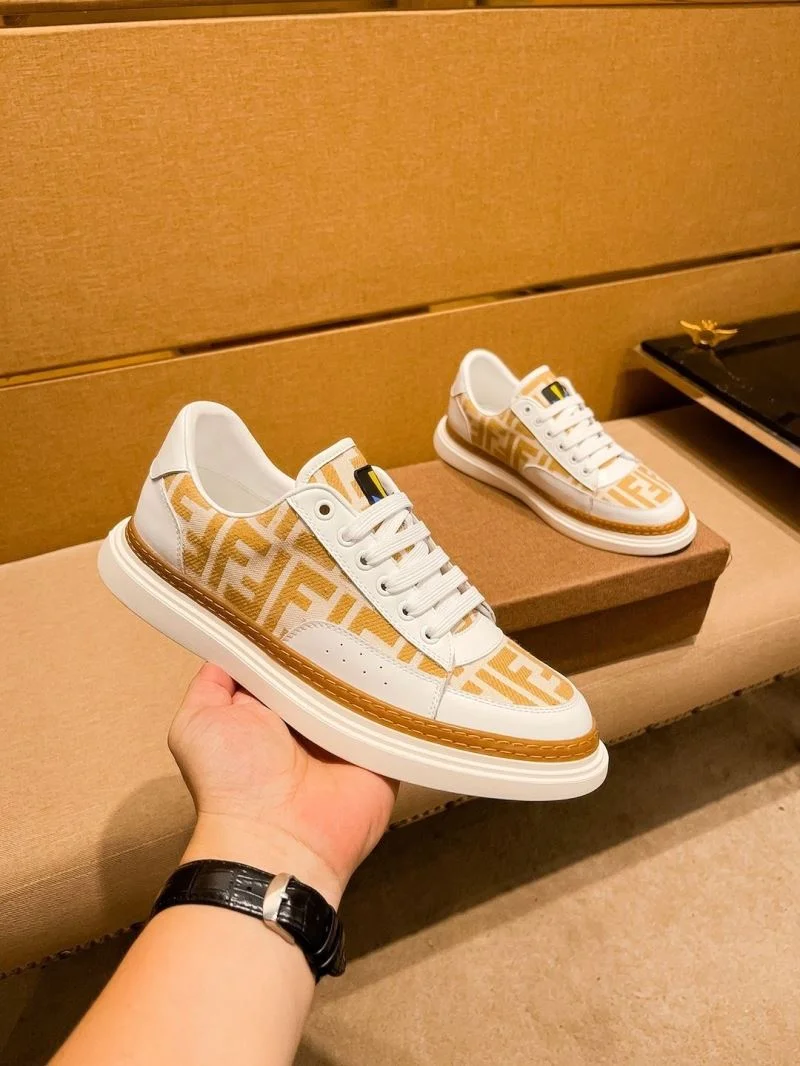 Original Fendi Low Shoes 23647