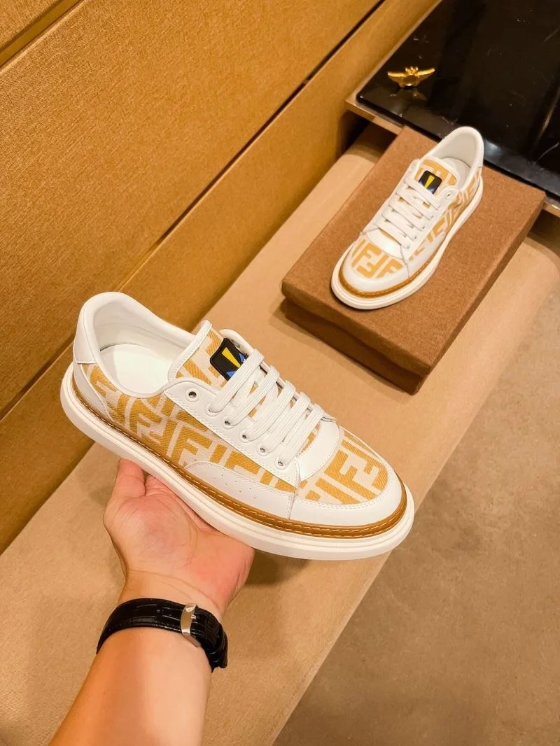 Original Fendi Low Shoes 23647