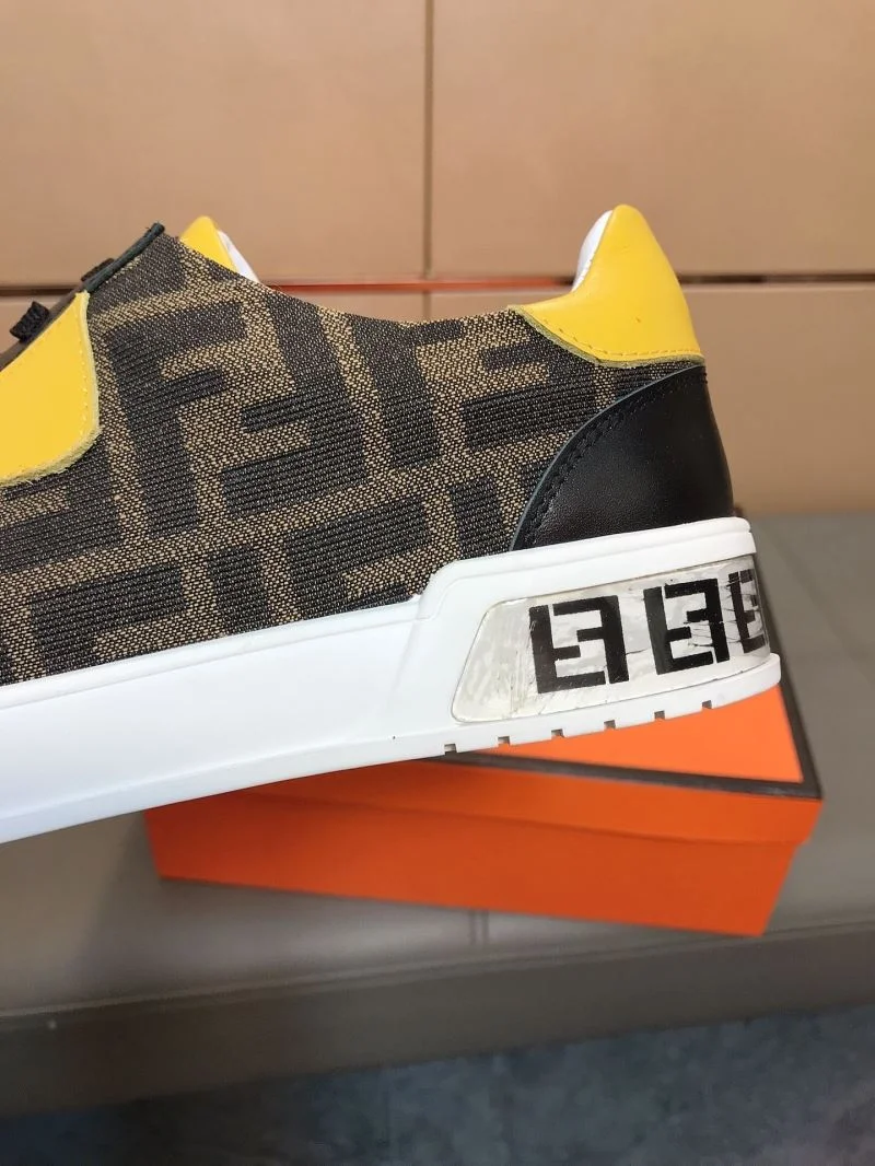 RelaxedFit Fendi Low Shoes 23641