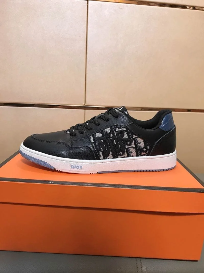 Fendi Low Shoes Neat 23636