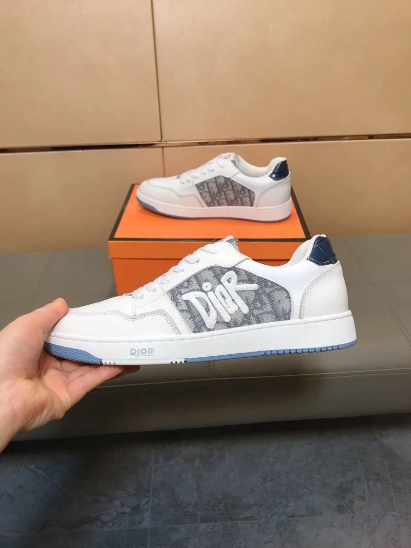 ModernLook Fendi Low Shoes 23678