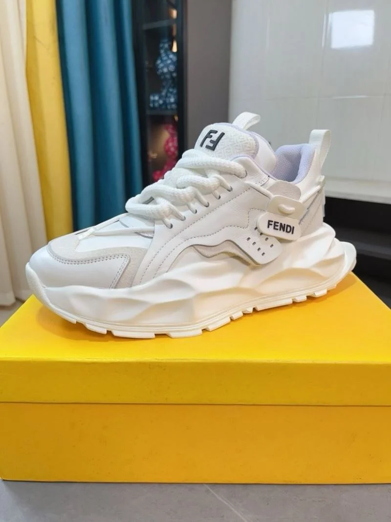 Fendi Low Shoes WrinkleFree 23618