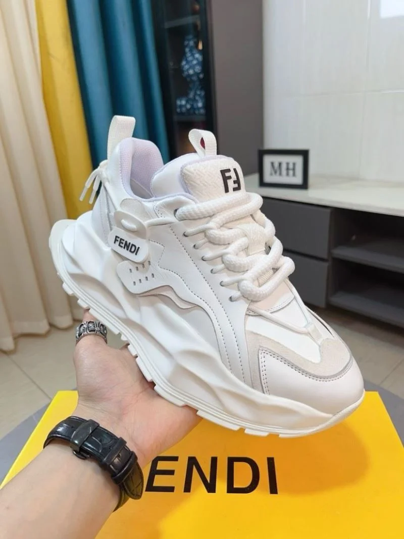 Fendi Low Shoes WrinkleFree 23618