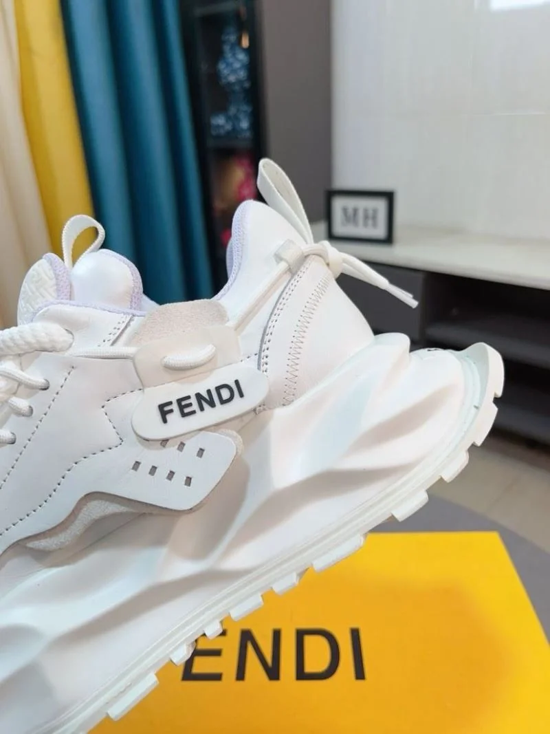 Fendi Low Shoes WrinkleFree 23618