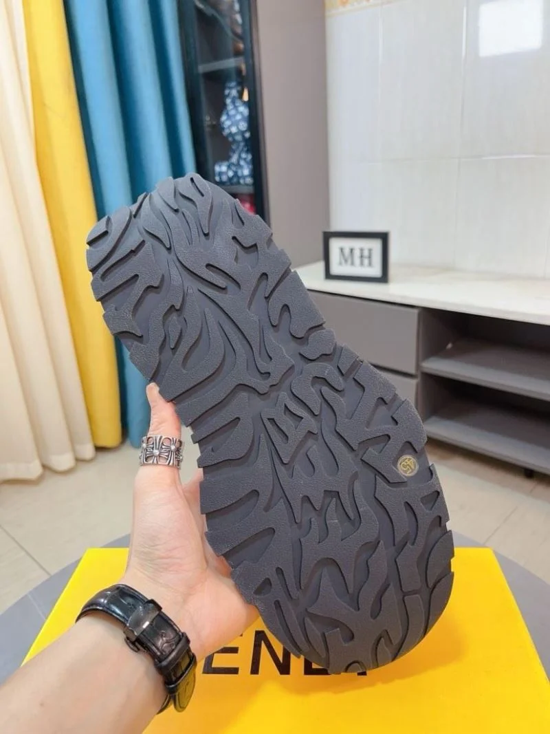 Fendi Low Shoes UrbanChic 23624