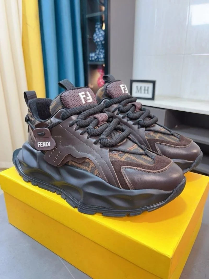 Durable Fendi Low Shoes 23616
