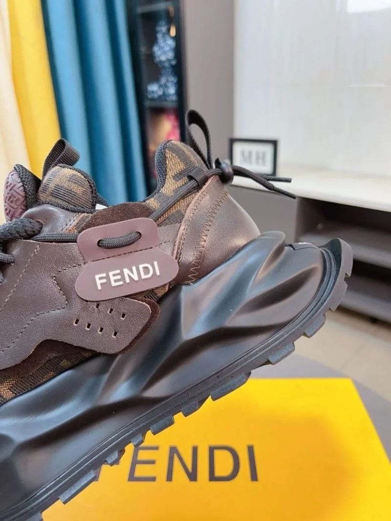 Durable Fendi Low Shoes 23616