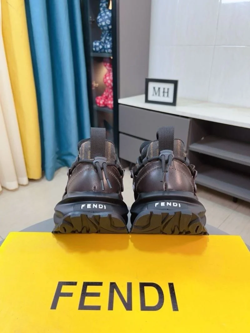 Durable Fendi Low Shoes 23616