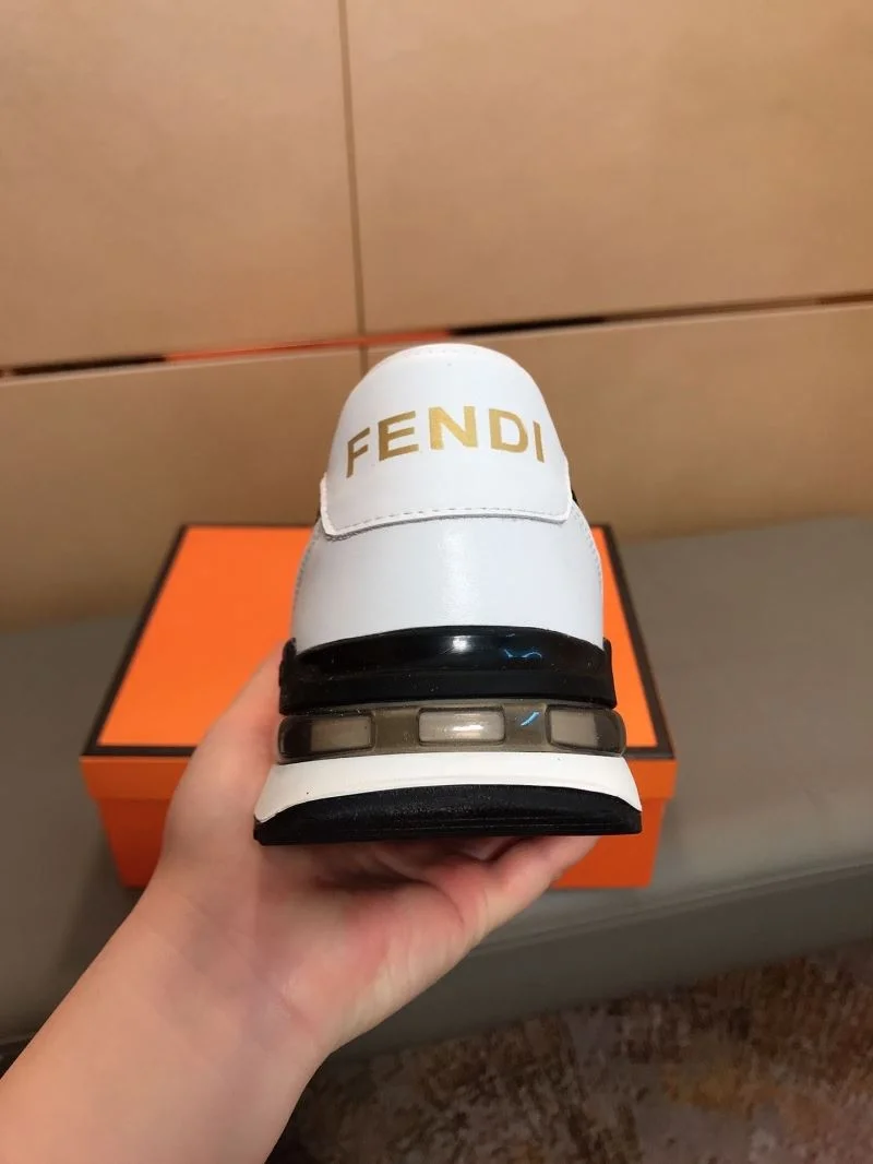 Cozy Fendi Low Shoes 23630