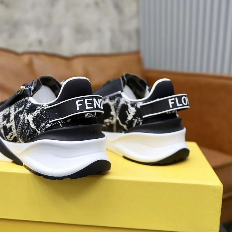Durable Fendi Low Shoes 23604