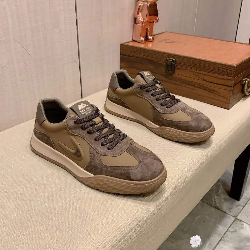 Supportive Fendi Low Shoes 23586