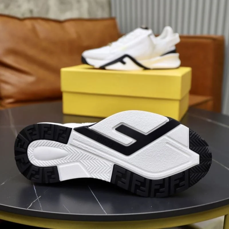 Fendi Low Shoes ComfortFit 23576