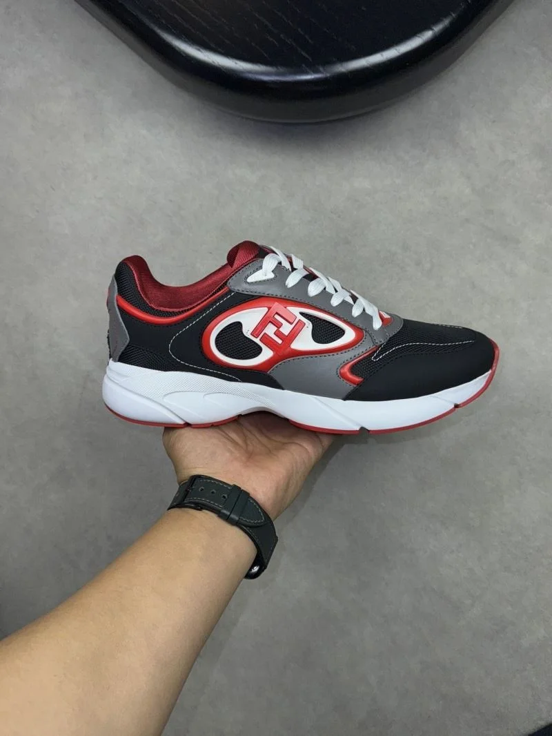 Fendi Low Shoes EyeCatching 23572