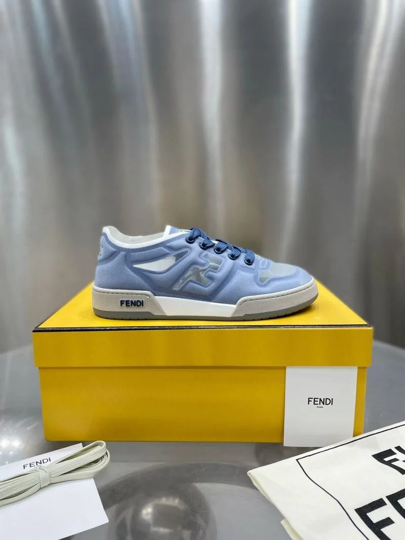 Fendi Low Shoes EyeCatching 23311