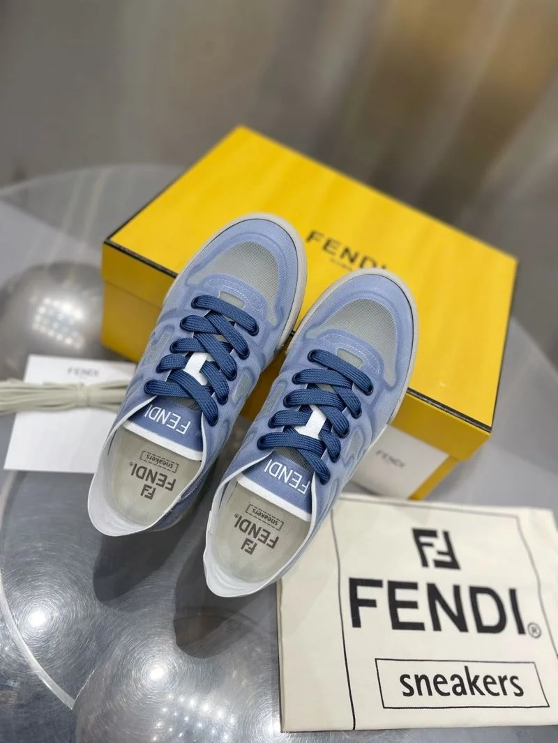 Fendi Low Shoes EyeCatching 23311