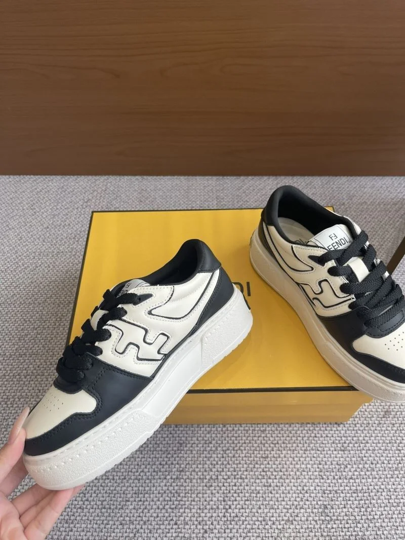 Original Fendi Low Shoes 23306