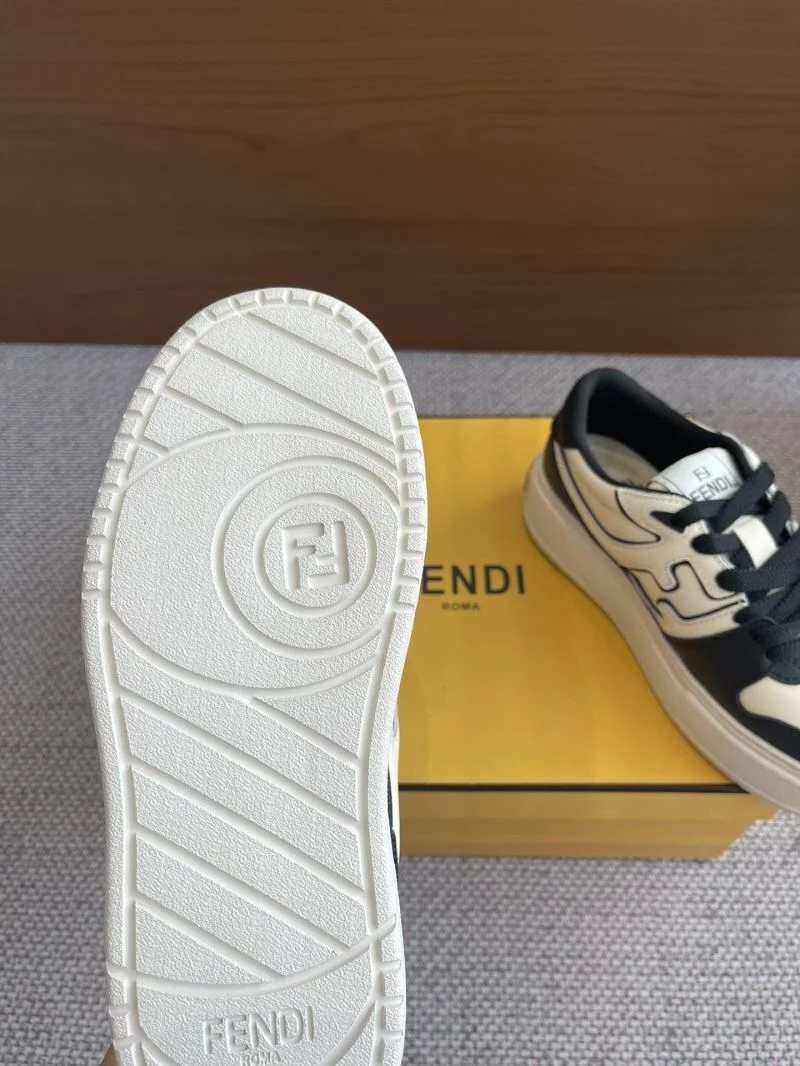 Original Fendi Low Shoes 23306