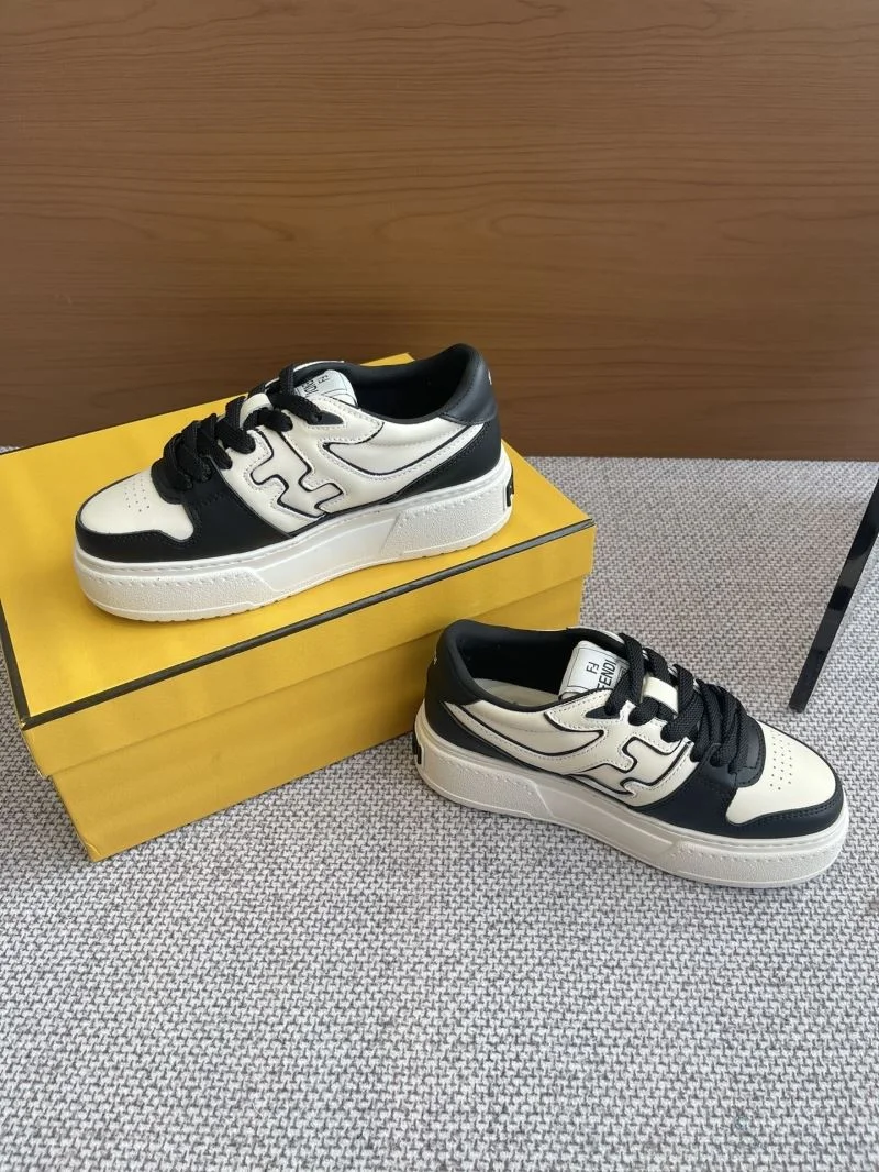 Original Fendi Low Shoes 23306