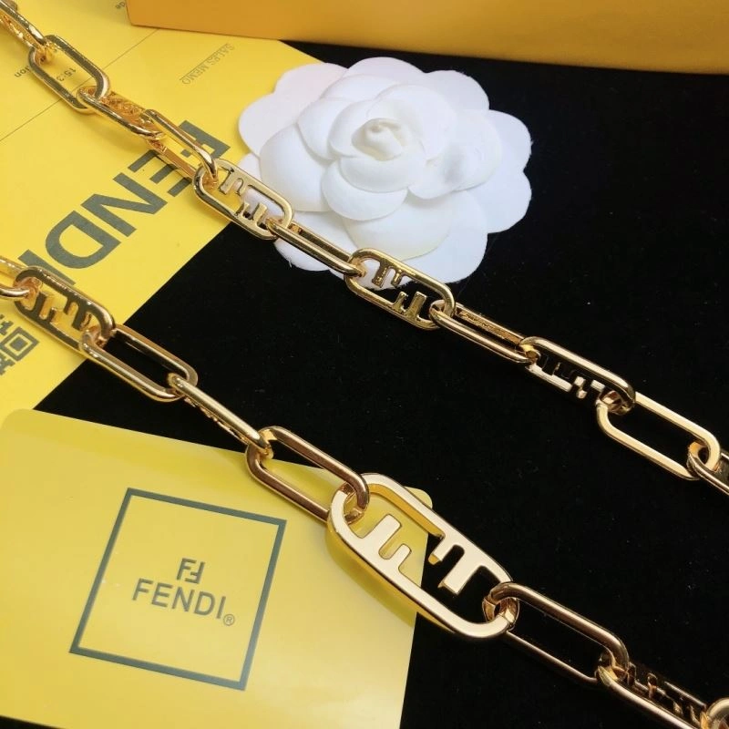 QuickDry Fendi Necklaces 213521