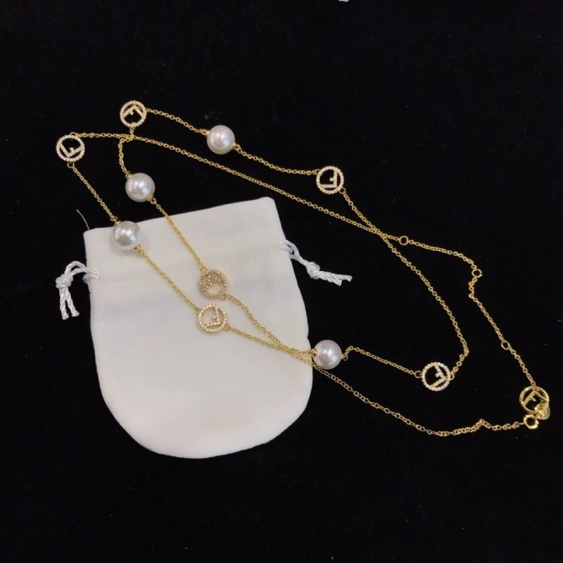 MoistureWicking Fendi Necklaces 212626