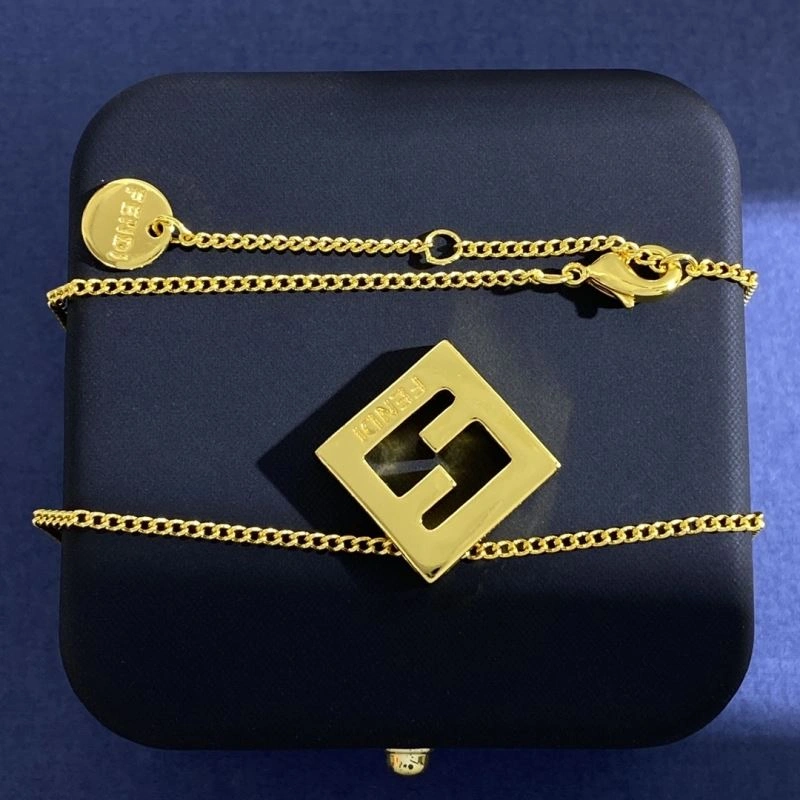 QuickDry Fendi Necklaces 212201