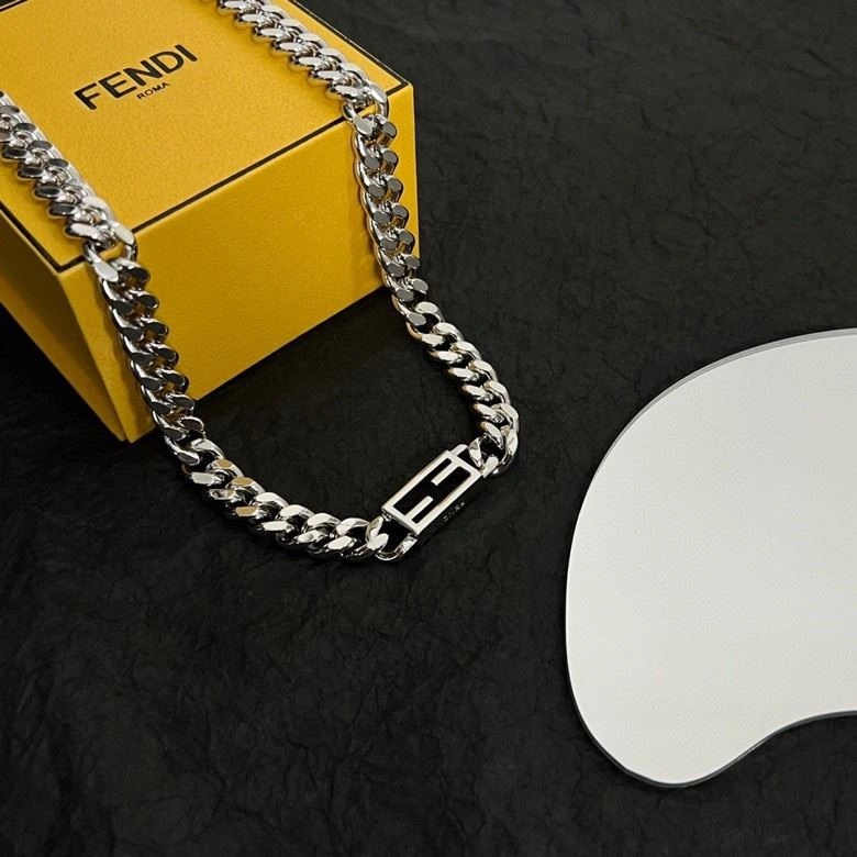 AllSeason Fendi Necklaces 209901
