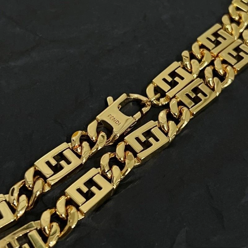 Sustainable Fendi Necklaces 209882
