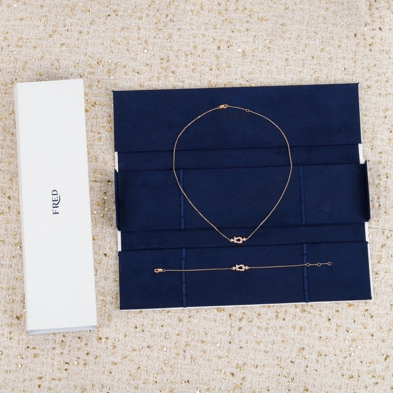 Fendi Necklaces Seasonal 208052