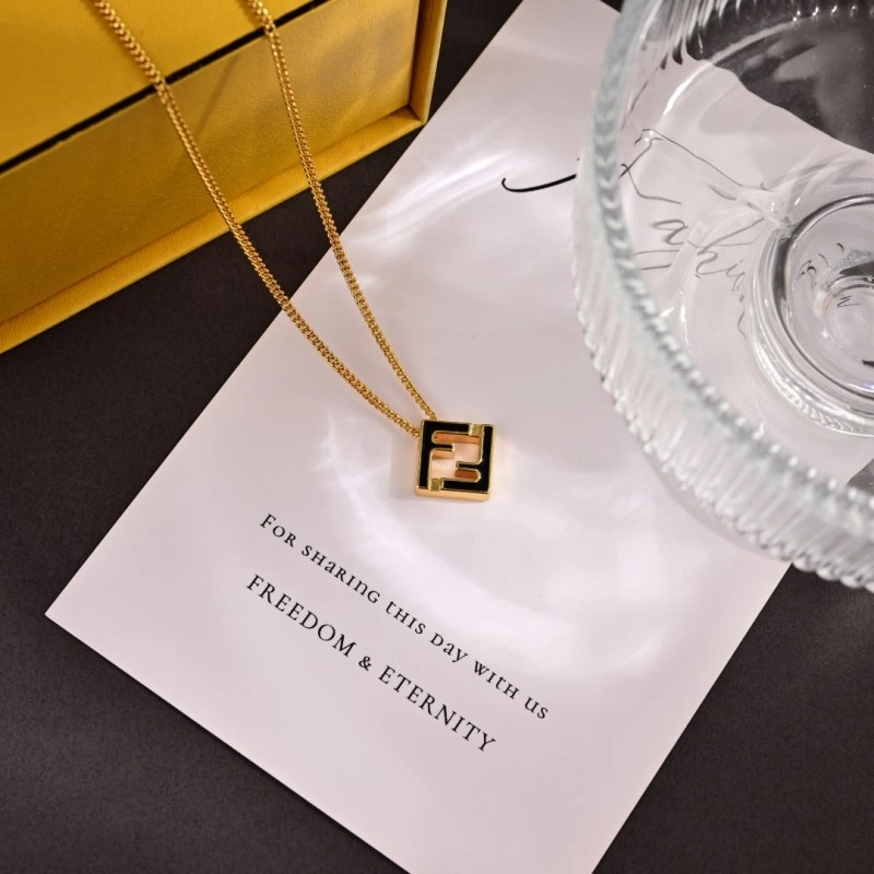 Fendi Necklaces Snug 208050