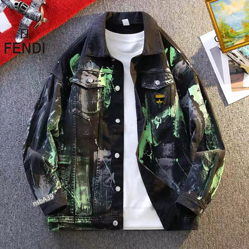 Cozy Fendi Outwear 123343