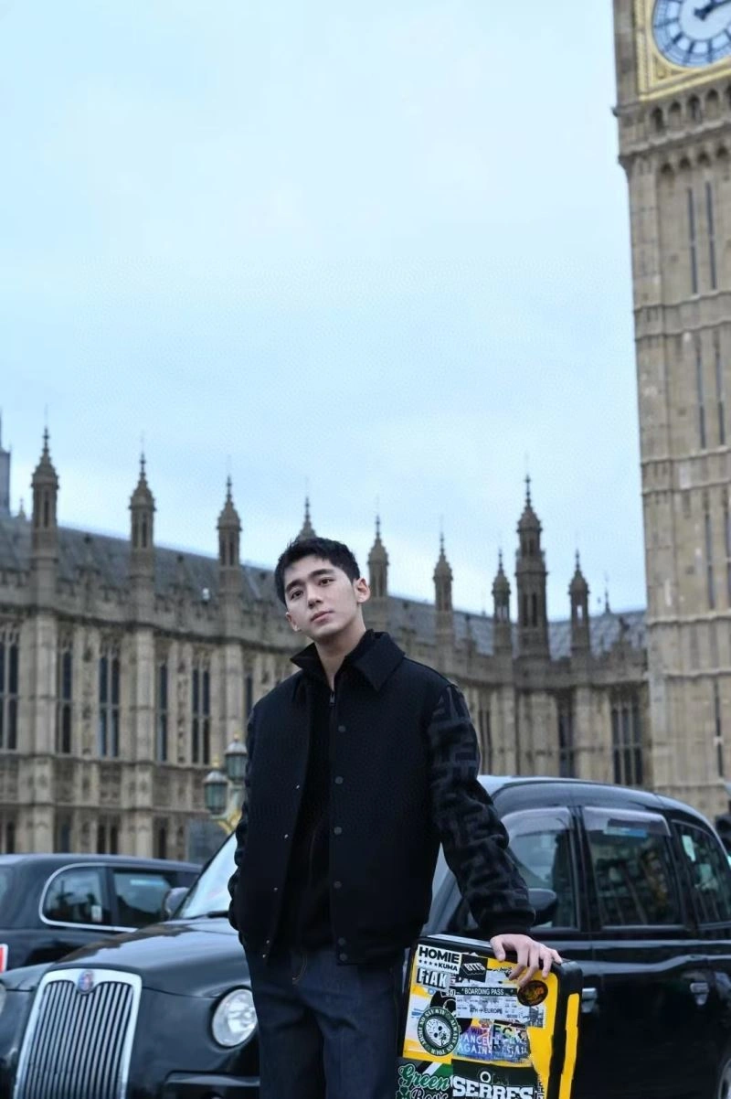 Fendi Outwear Compact 123121